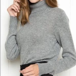 Brandy Melville Grey Turtleneck Sweater